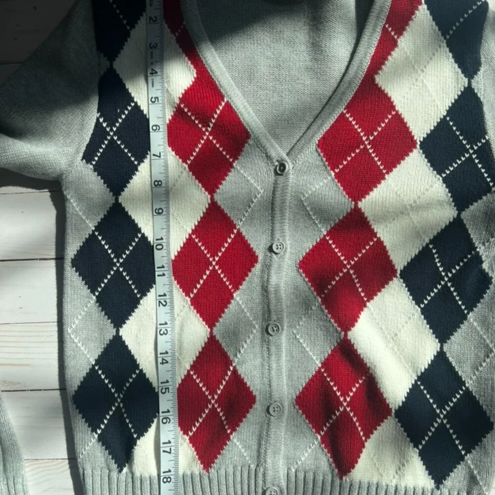 Brandy Melville John Galt Argyle Cardigan Sweater – One Size (XS/S) - Picture 6 of 8